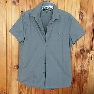 Kennith Cole SS Button Up Dress Shirt Med EUC